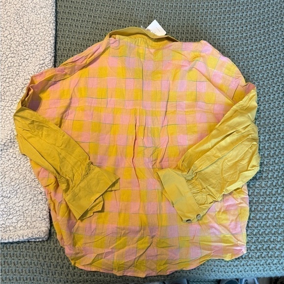 blouse - Picture 4 of 4